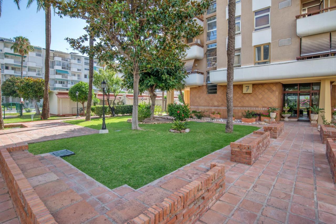 Apartamento Arpa de Tréboles - Carihuela Views! Torremolinos Exterior foto